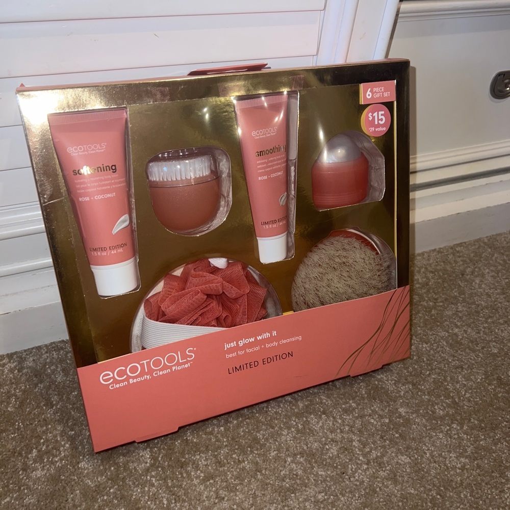 Brand new ecotool kit